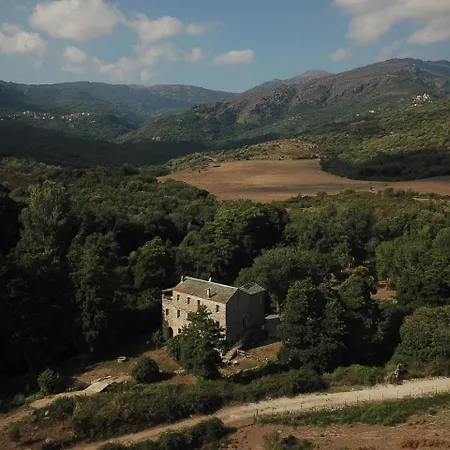 別荘 Moulin Casta Avec Riviere Et Piscine En Pleine Nature San-Gavino-di-Tenda